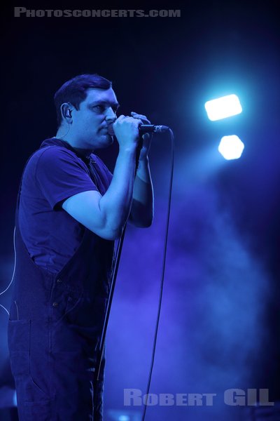 THE TWILIGHT SAD - 2022-11-28 - PARIS - Accor Arena - James Alexander Graham